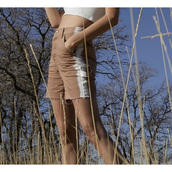 NWT PacSun Latte High Waisted Boyfriend Carpenter Shorts 90’s 23 24 25 26 Long - Picture 2 of 12